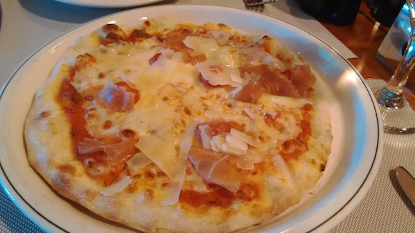 藍寶石公主號 - 起司火腿 pizza