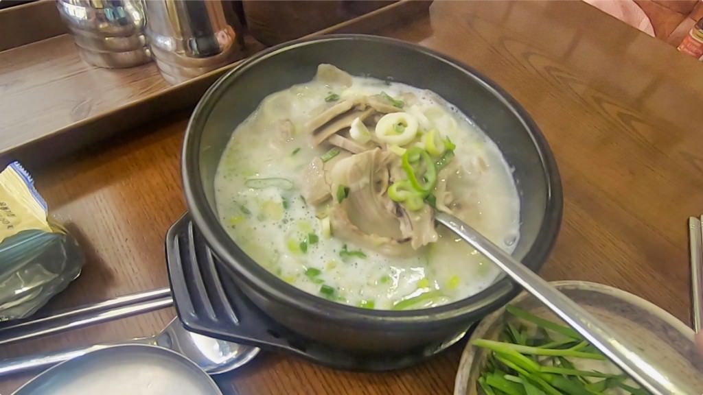 釜山-宗家府豬肉湯飯